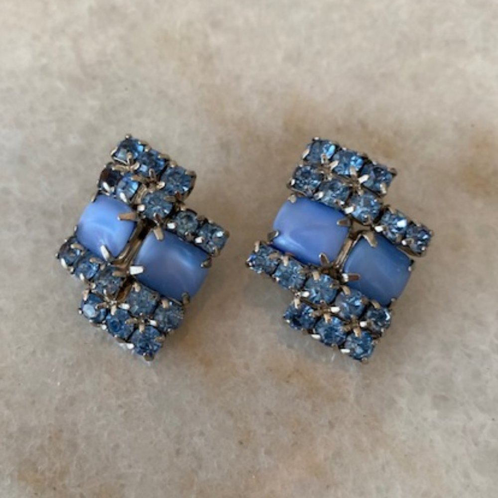 Vintage Blue Square Stone Clip On Earrings